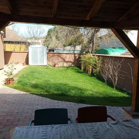 Magnolia Apartman Leilighet Siófok Eksteriør bilde